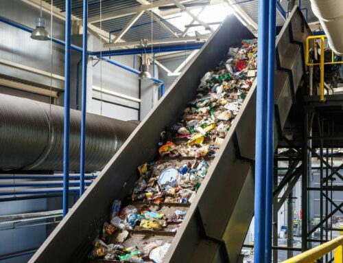 Different Types of Conveyor Belts for Recycling Plants