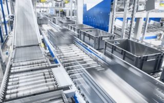 How Can Industrial Conveyor Belt Systems Save Money?