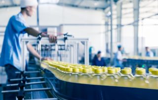 The Advantages of Conveyors in the Food Processing Industry