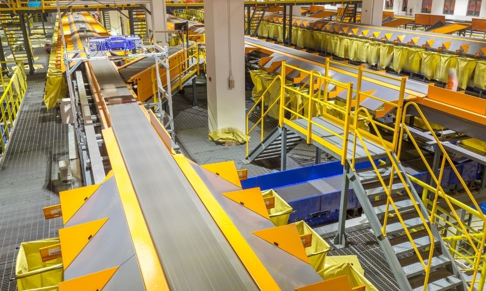 Different Applications for Belt Conveyors